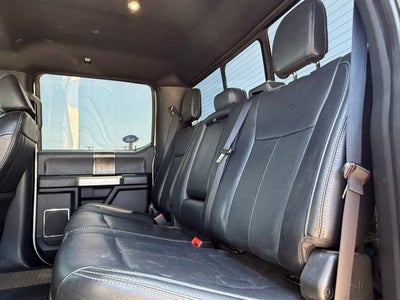 2022 Ford F-250SD Lariat Black Appearance Pkg