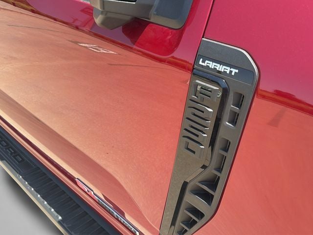 2026 Ford F-250SD Lariat Black Appearance Pkg