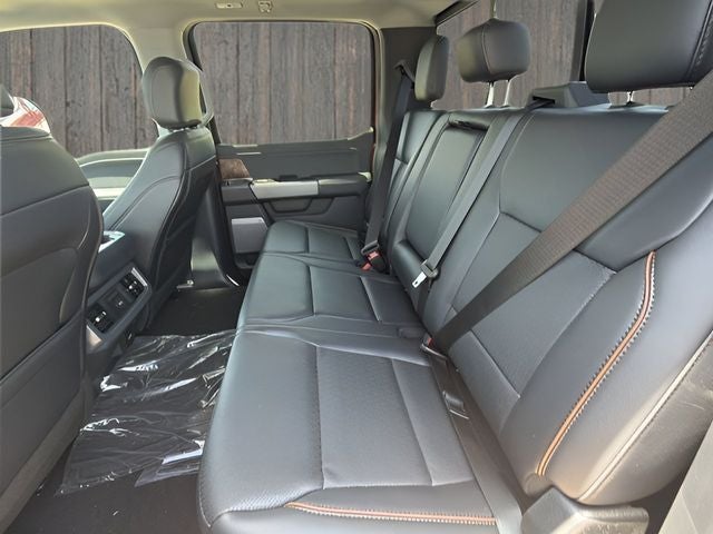 2026 Ford F-250SD Lariat Black Appearance Pkg