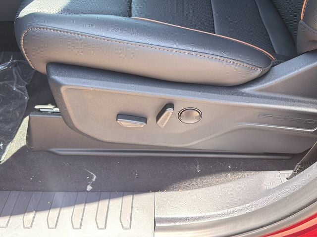 2026 Ford F-250SD Lariat Black Appearance Pkg