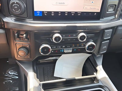 2026 Ford F-250SD Lariat Black Appearance Pkg