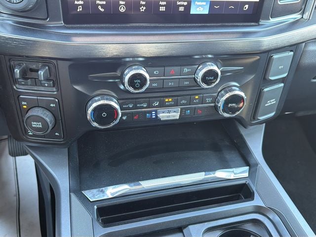 2026 Ford F-250SD Black Widow