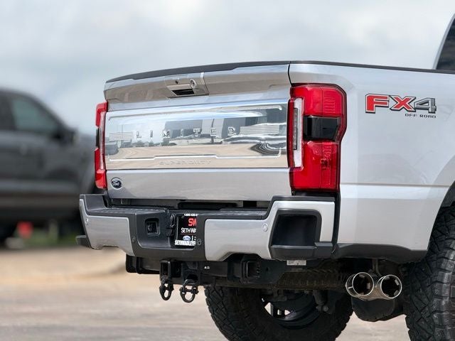 2024 Ford F-250SD Limited NITTO 37