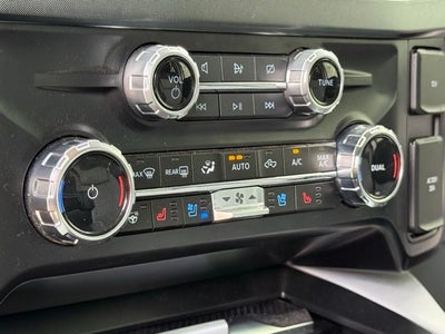 2024 Ford F-250SD Limited NITTO 37