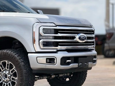 2024 Ford F-250SD Limited NITTO 37