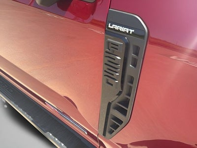 2026 Ford F-250SD Lariat Black Appearance Pkg