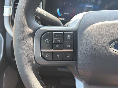 2026 Ford F-250SD Lariat Black Appearance Pkg