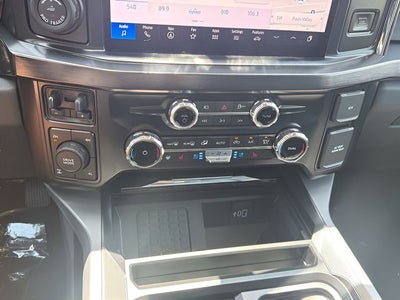 2026 Ford F-250SD Lariat Black Appearance Pkg