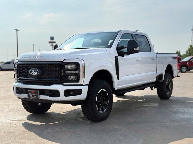 2027 Ford F-250SD XLT