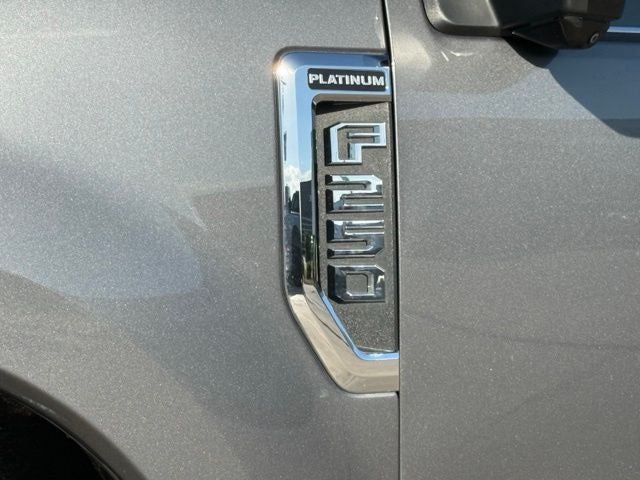 2022 Ford F-250SD Platinum