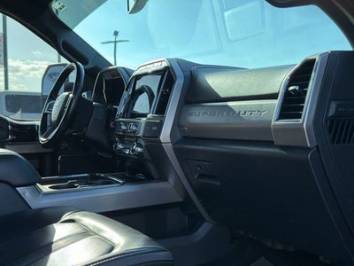 2022 Ford F-250SD Platinum