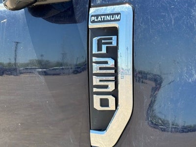 2022 Ford F-250SD Platinum Custom