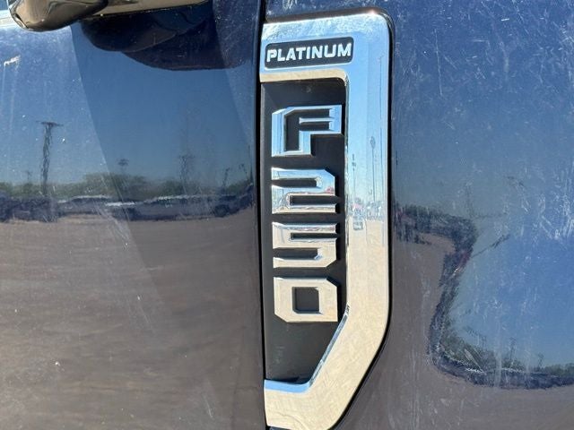 2022 Ford F-250SD Platinum Custom