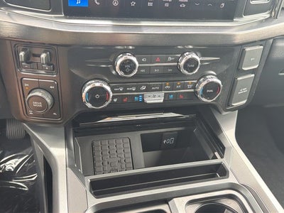 2026 Ford F-250SD Lariat BLACK APPEARANCE