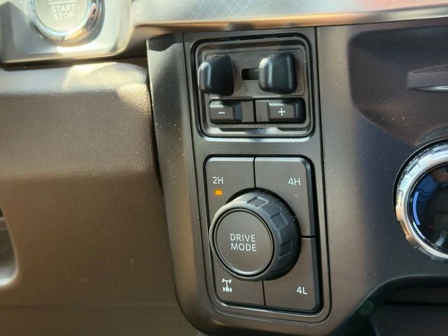 2024 Ford F-250SD King Ranch Max Recline