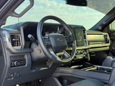 2025 Ford F-250SD Platinum