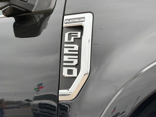 2022 Ford F-250SD Platinum TREMOR | CALI SUSPENSION | AIR BAGS | CUSTOM WHEE