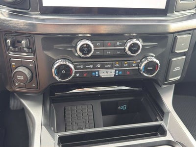 2026 Ford F-250SD Lariat BLACK APPEARANCE