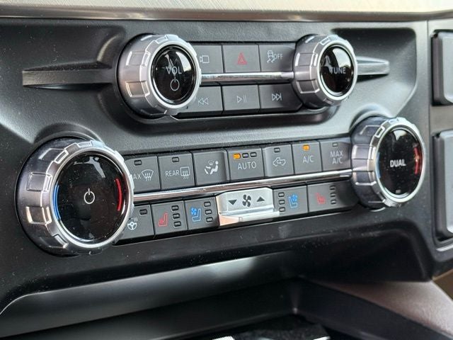 2025 Ford F-250SD King Ranch 4WD | 6.7L Pwr Stroke