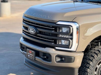2027 Ford F-250 XLT CARHARTT