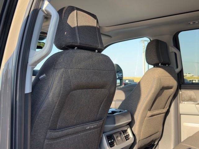 2027 Ford F-250 XLT CARHARTT