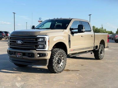 2027 Ford F-250 XLT CARHARTT