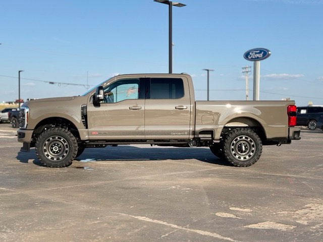 2027 Ford F-250 XLT CARHARTT