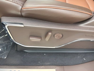 2026 Ford F-350SD King Ranch HI OUTPUT
