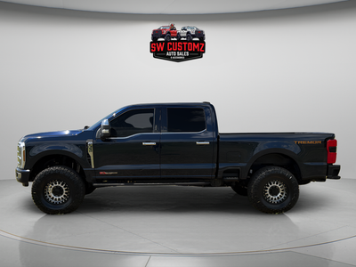 2024 Ford F-350SD Platinum