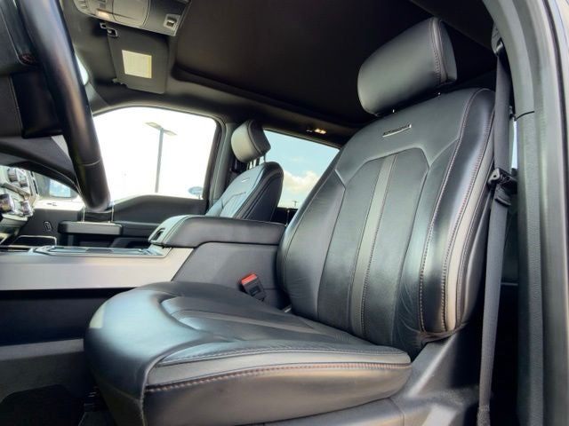 2022 Ford F-350SD Platinum