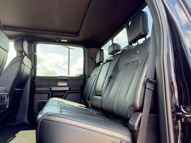2022 Ford F-350SD Platinum