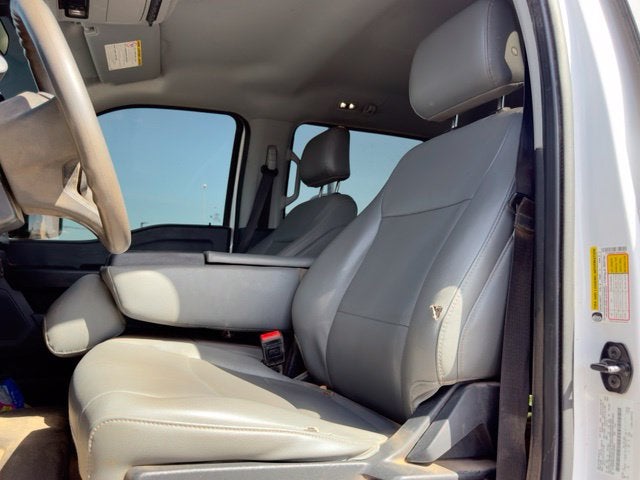 2023 Ford F-350SD XL Drw Flatbed w/ storage