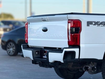 2023 Ford F-350SD Lariat