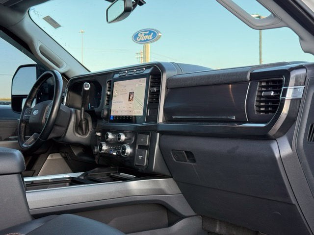 2023 Ford F-350SD Lariat