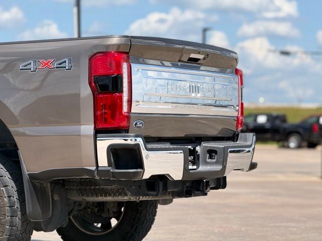 2023 Ford F-350SD King Ranch Chrome Pkg