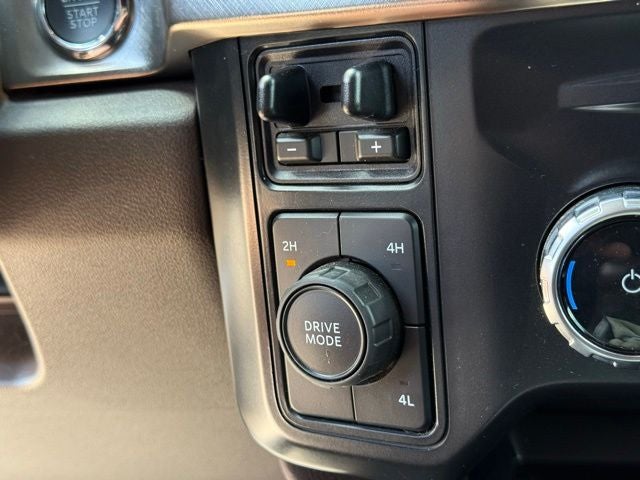 2023 Ford F-350SD King Ranch Chrome Pkg