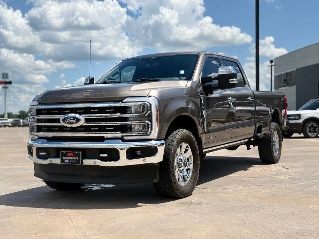 2023 Ford F-350SD King Ranch Chrome Pkg