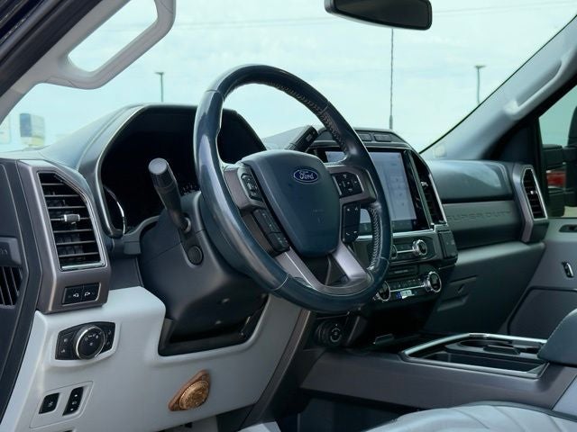 2022 Ford F-350SD Limited