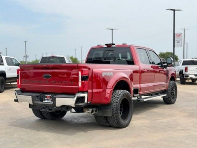 2025 Ford F-350SD Lariat DRW