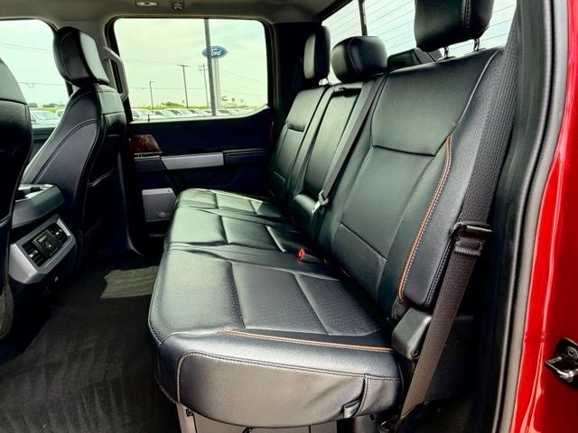 2025 Ford F-350SD Lariat DRW
