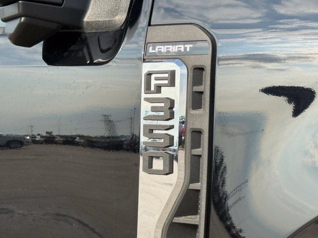 2027 Ford F-350SD Lariat DRW Hi Output 6.7L