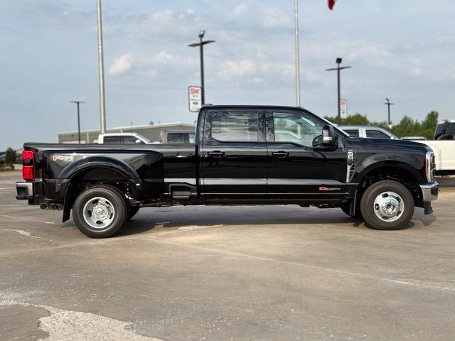 2027 Ford F-350SD Lariat DRW Hi Output 6.7L