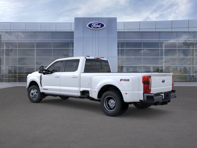 2025 Ford F-350SD Lariat DRW