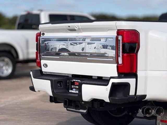 2027 Ford F-350SD Platinum Plus DRW