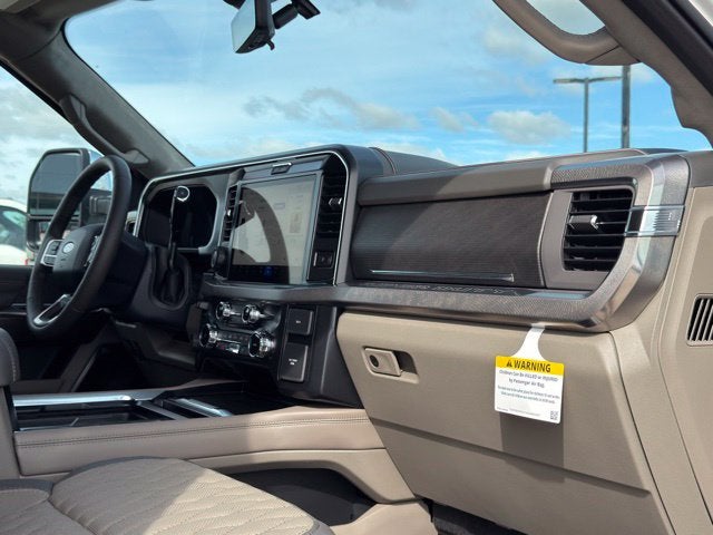 2027 Ford F-350SD Platinum Plus DRW