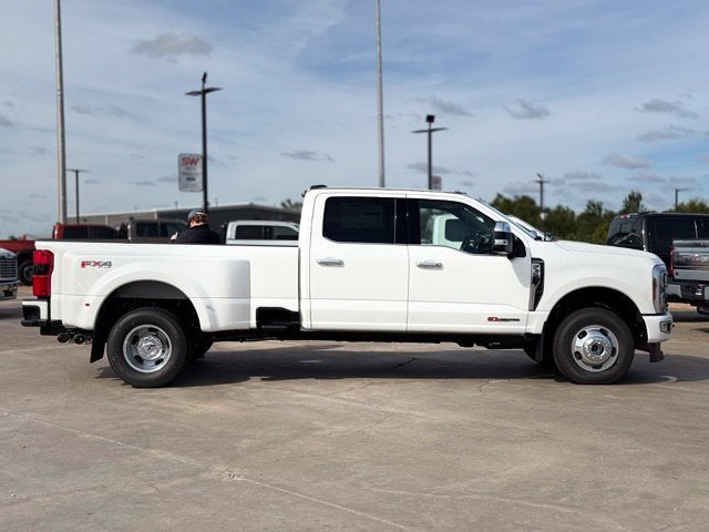 2027 Ford F-350SD Platinum Plus DRW