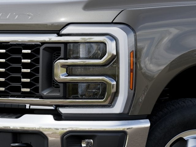 2027 Ford F-350SD Lariat DRW
