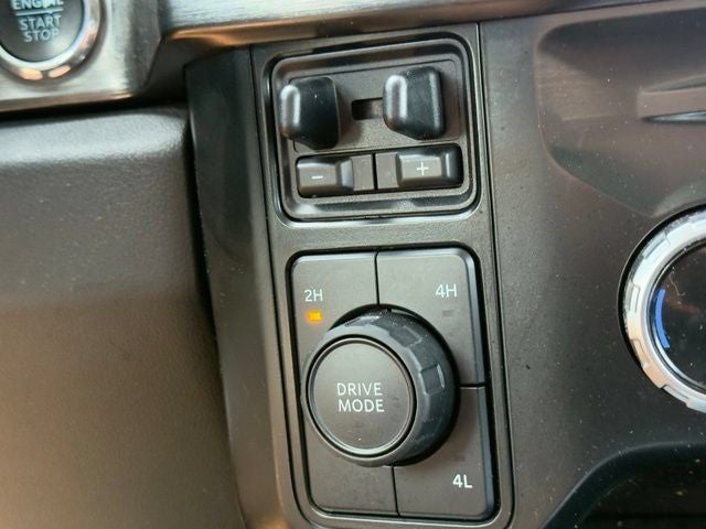 2023 Ford F-350SD Lariat DRW