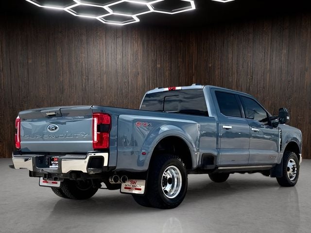 2023 Ford F-350SD Lariat DRW