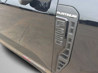 2026 Ford F-350SD Platinum DRW